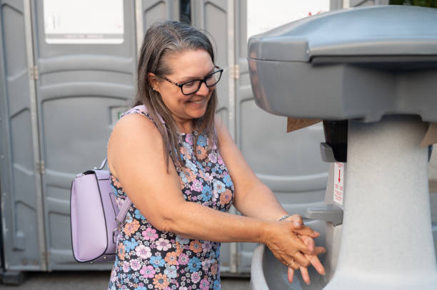 Portable Toilet Options We Offer in North Haledon, NJ